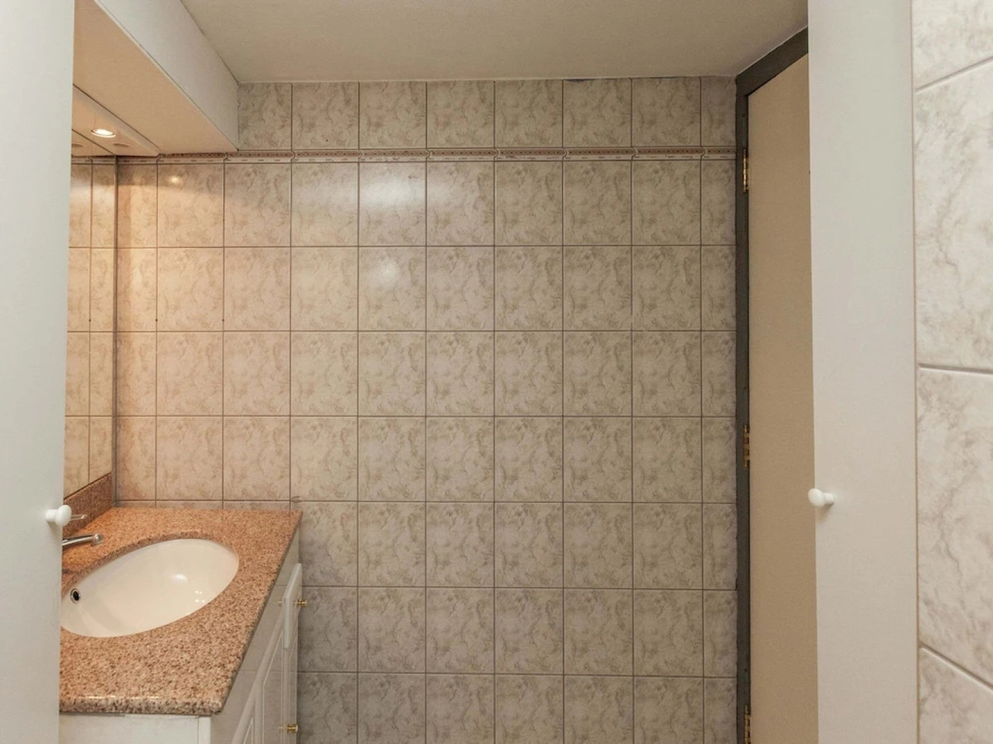 Ouffet Villa With Sauna, Liege