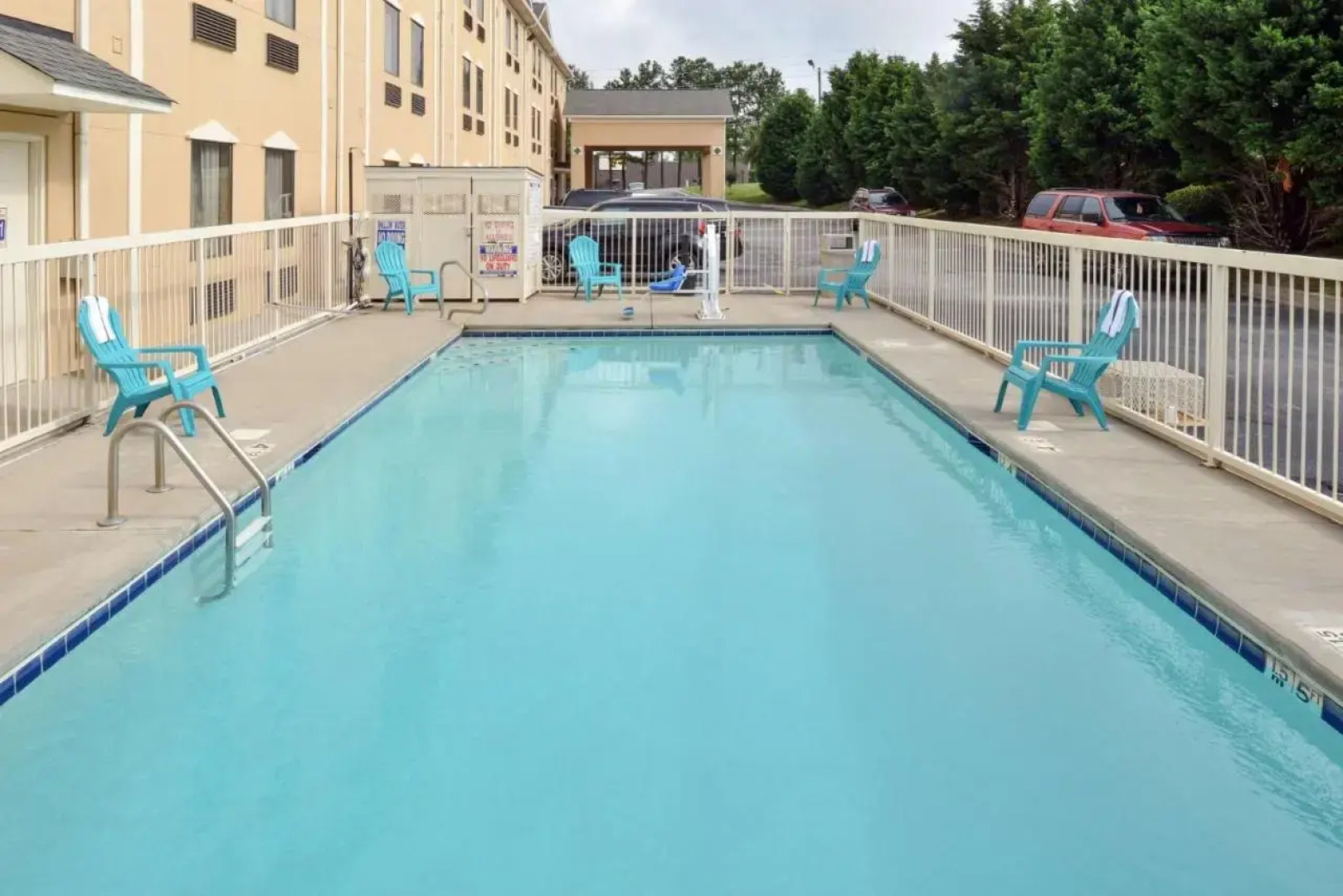 Americas Best Inns Augusta Gro