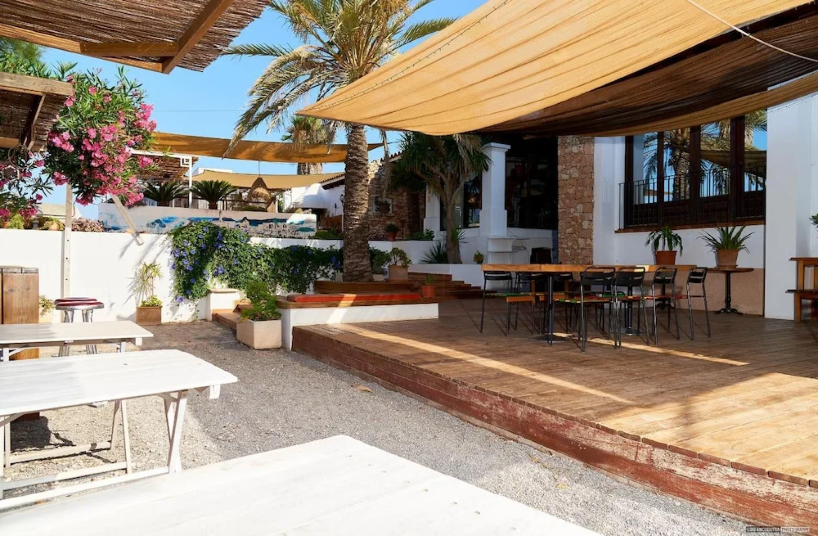 Hostal Illes Pitiüses