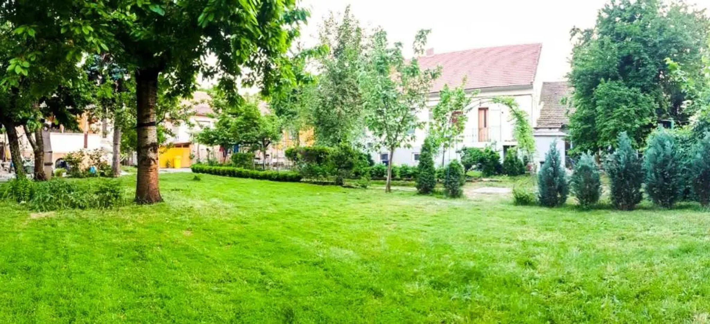 Writer s street residence