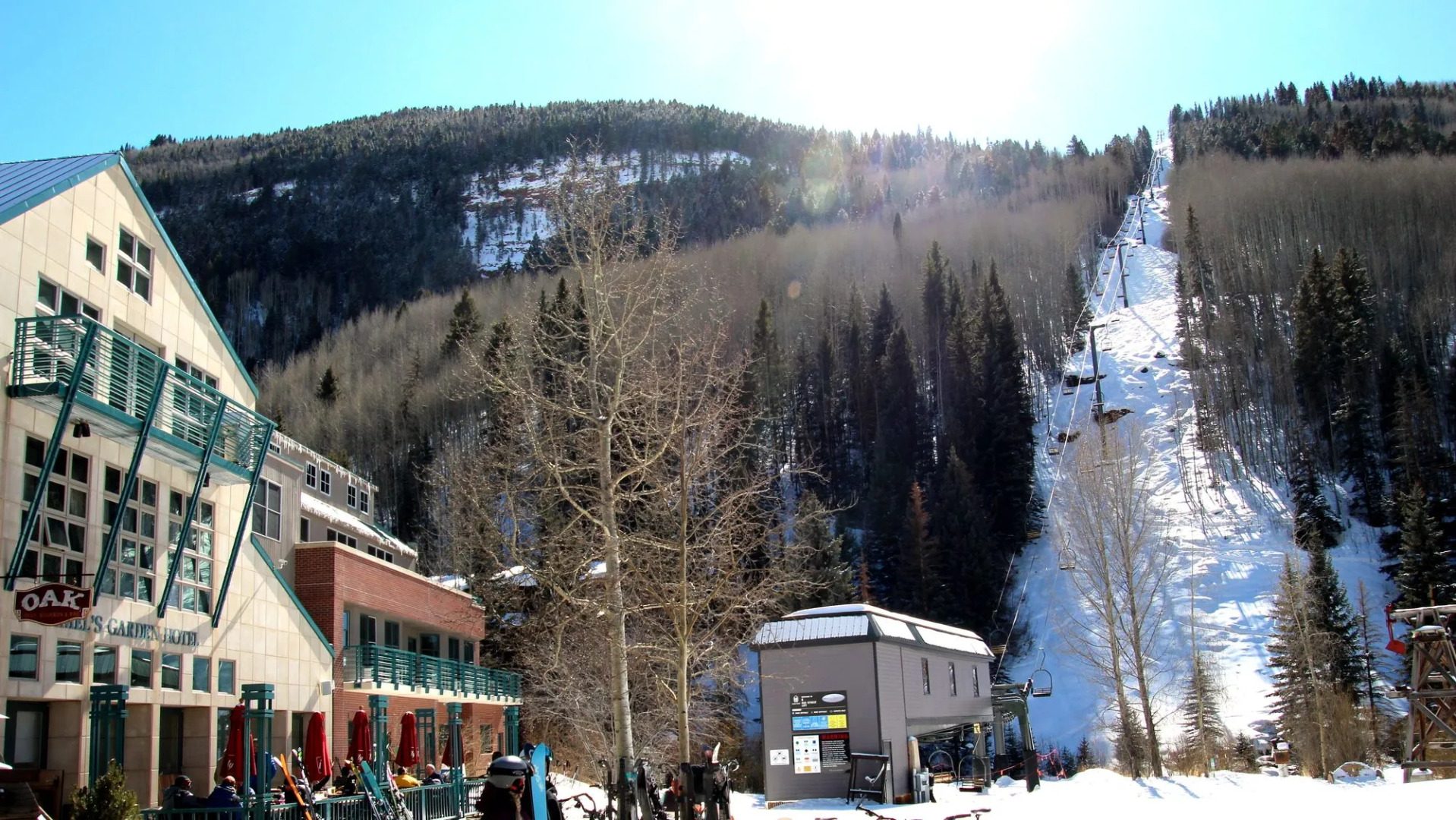 Camel's Garden Hotel