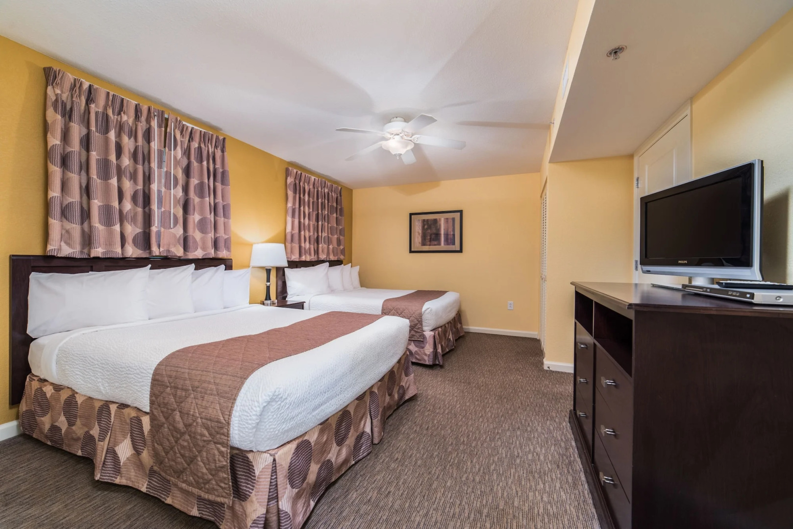 Tilghman Beach And Golf Resort