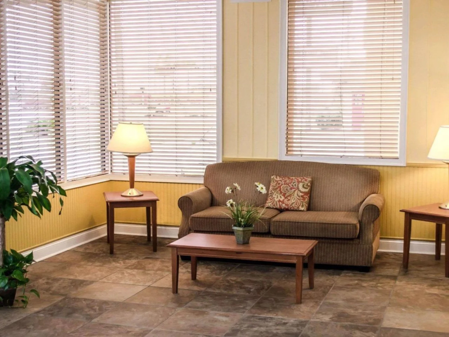 Quality Inn N.A.S.-Corry