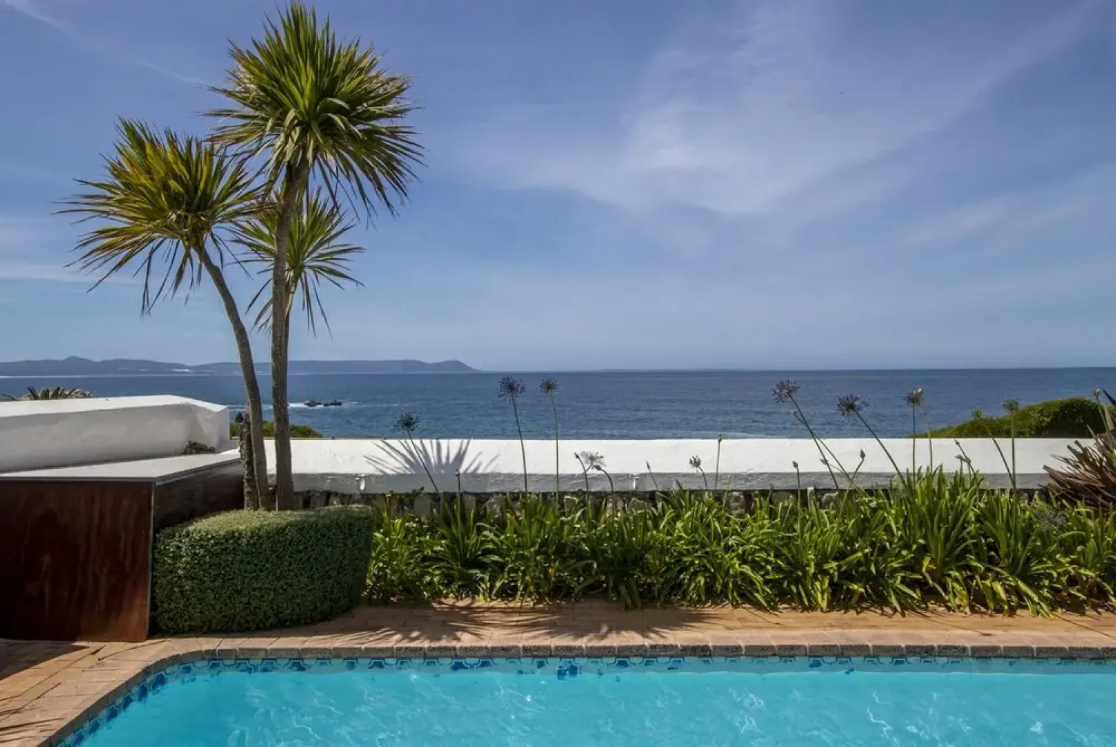 La Fontaine Guest House