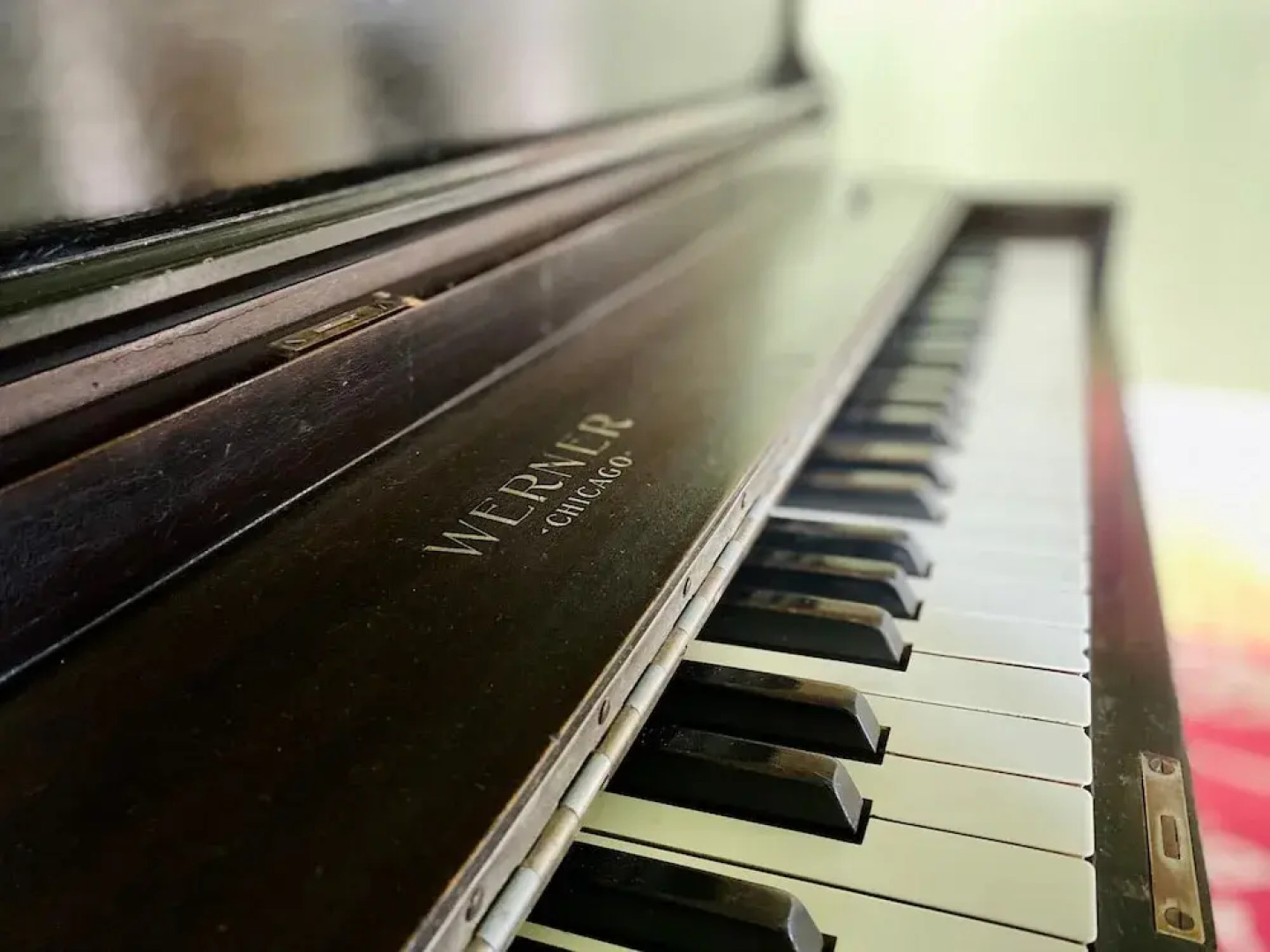 Victorian on Garden Best Location in Town