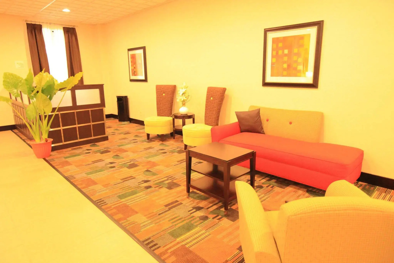 Quality Inn & Suites Downtown Mansfield