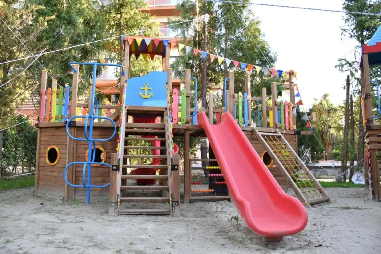 Luxury Oasis Apartment