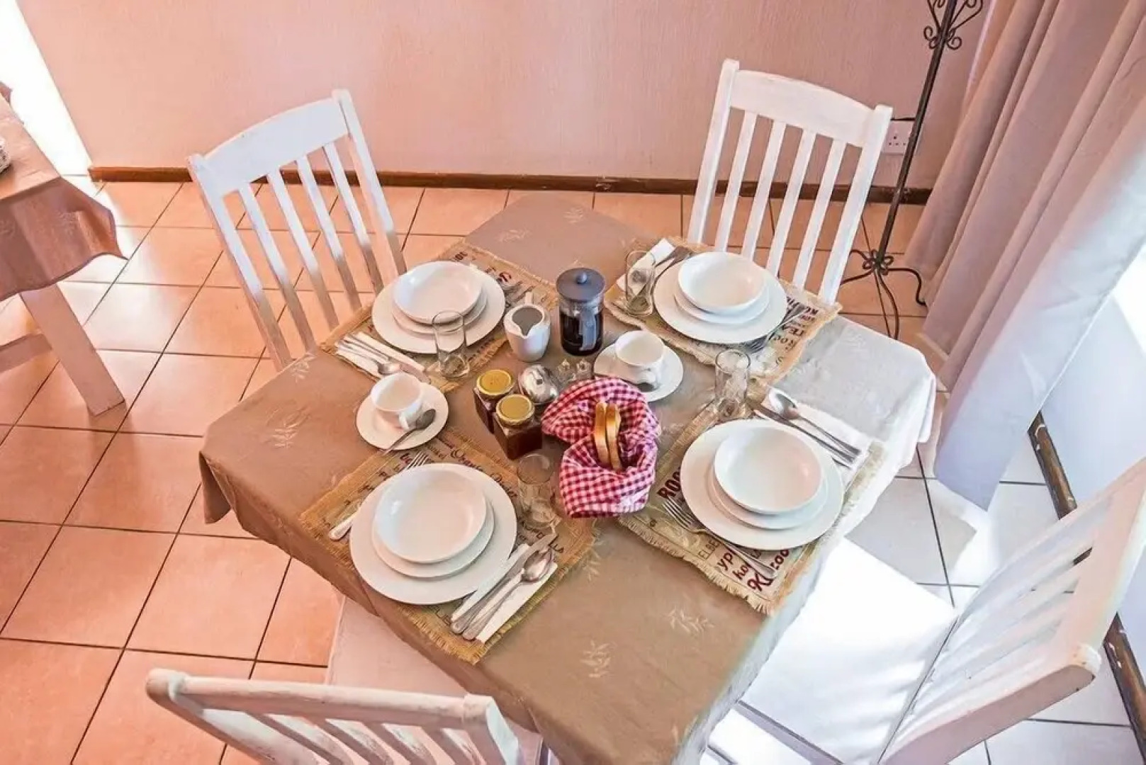 De Duiker Guesthouse