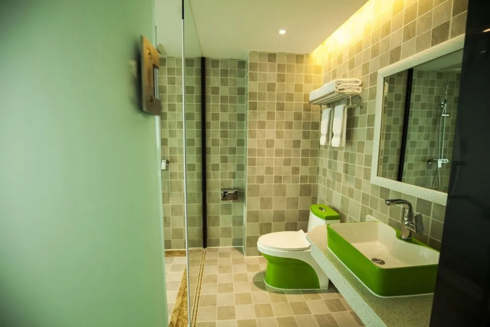 Fun-loving Theme Hotel of Tengchong