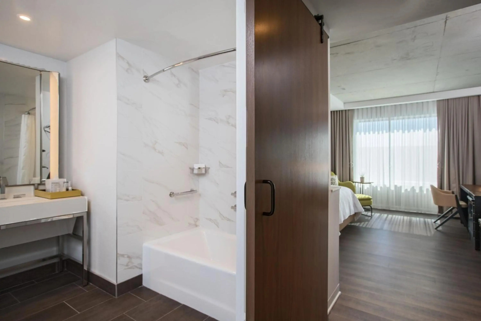 Renaissance Atlanta Airport Gateway Hotel