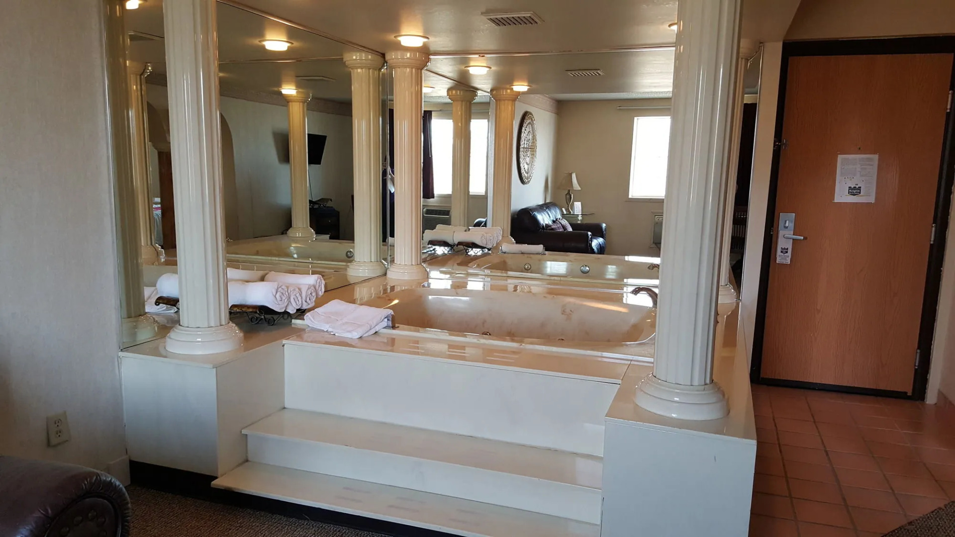 Knights Inn Grand Forks