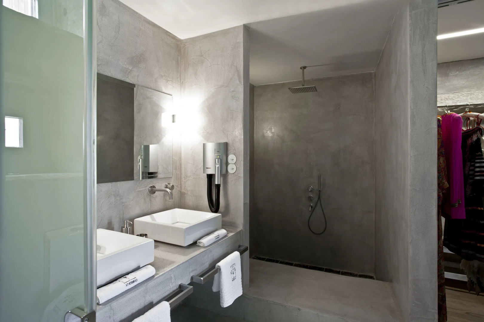 Athermigo Boutique Estate