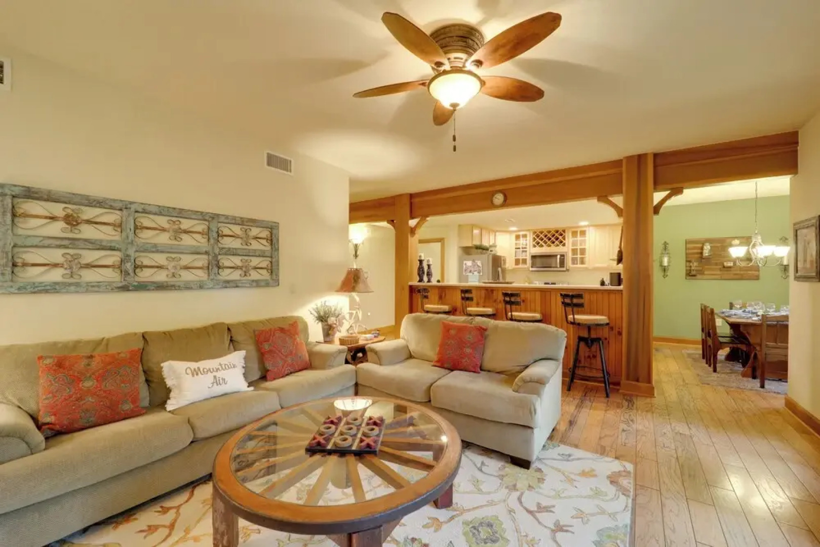 Hike On-site! Home 8 Mi to Wolf Ridge Ski Resort