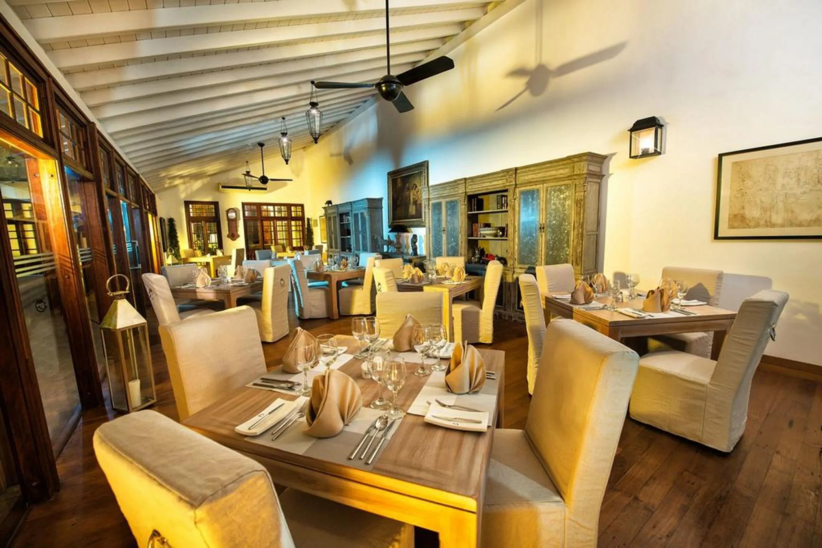 D Pavilion Boutique Hotel