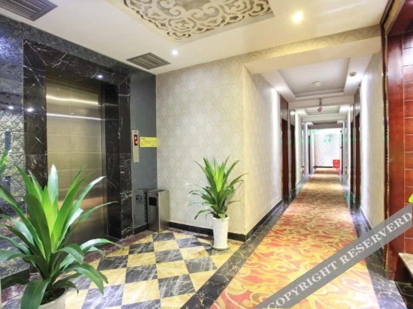 Xinlidu Business Hotel