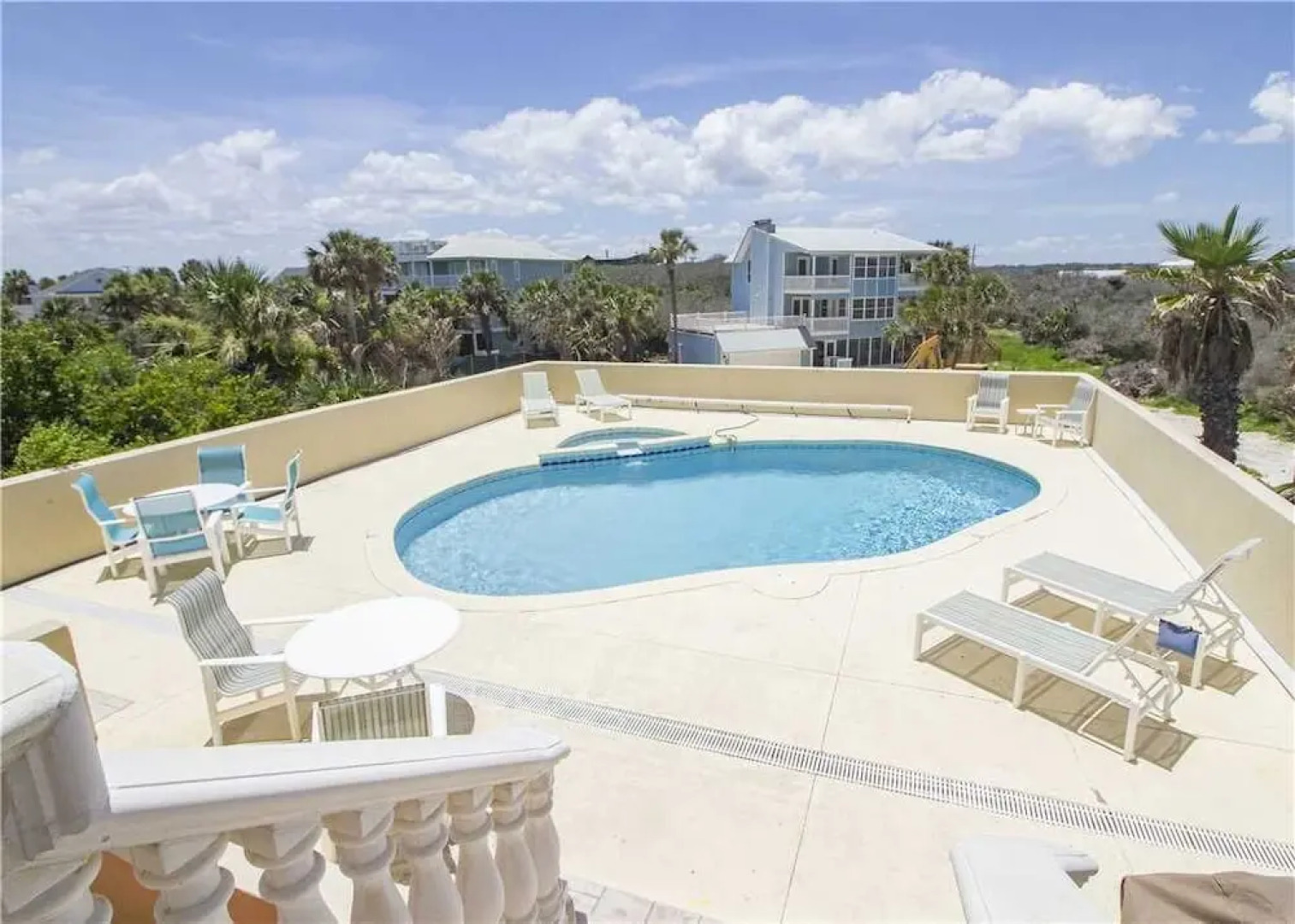 Wave Watch Beach House by Vacation Rental Pros