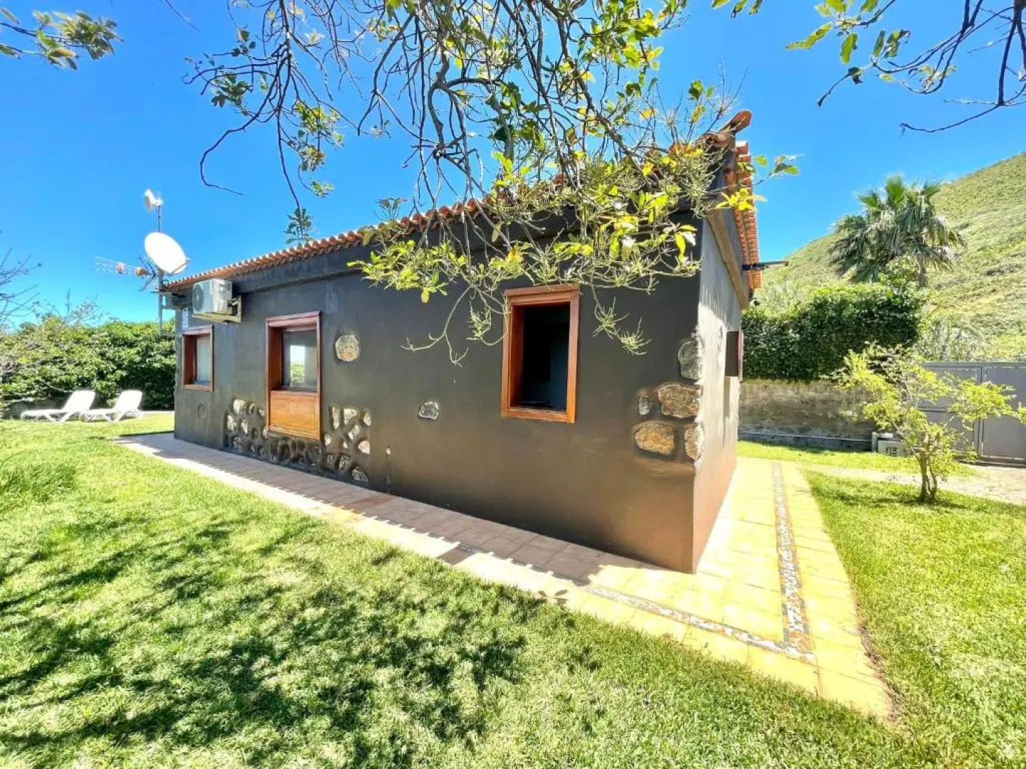 Rural house with Wifi, private pool, view of the Atlantic and Mount Teide