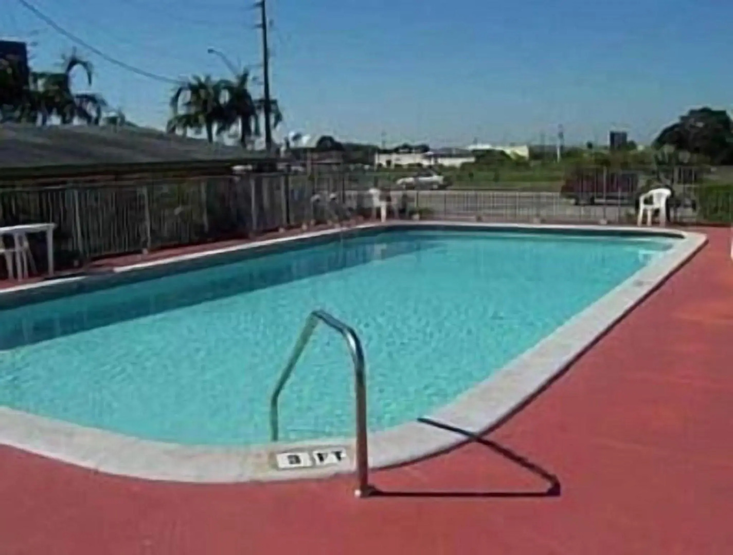 Econo Lodge Inn & Suites Florida City