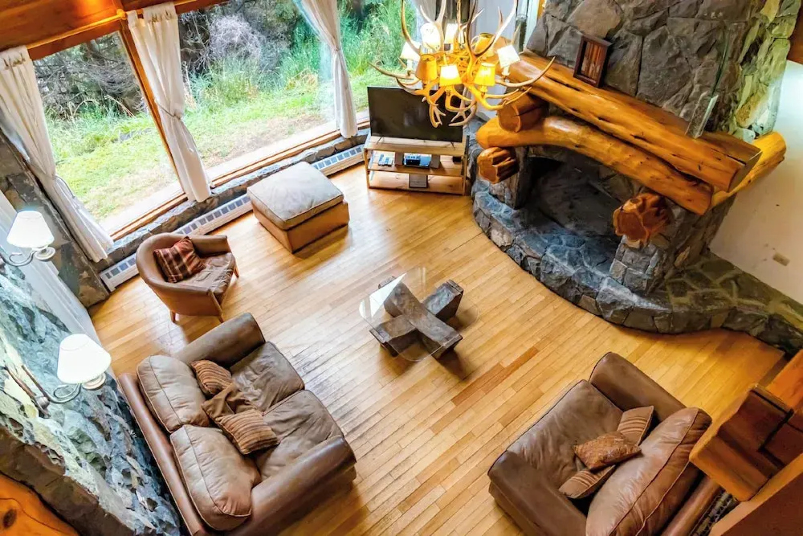 Amazing 5 Bedrooms Chalet in Villa Traful VT1 by Apartments Bariloche