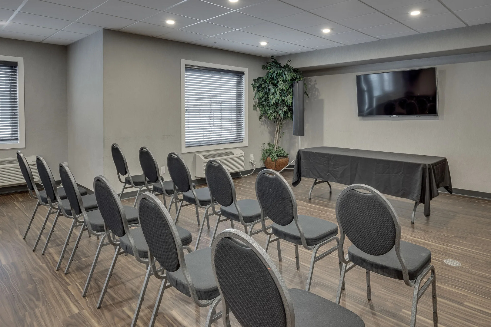 Home Inn & Suites Saskatoon South