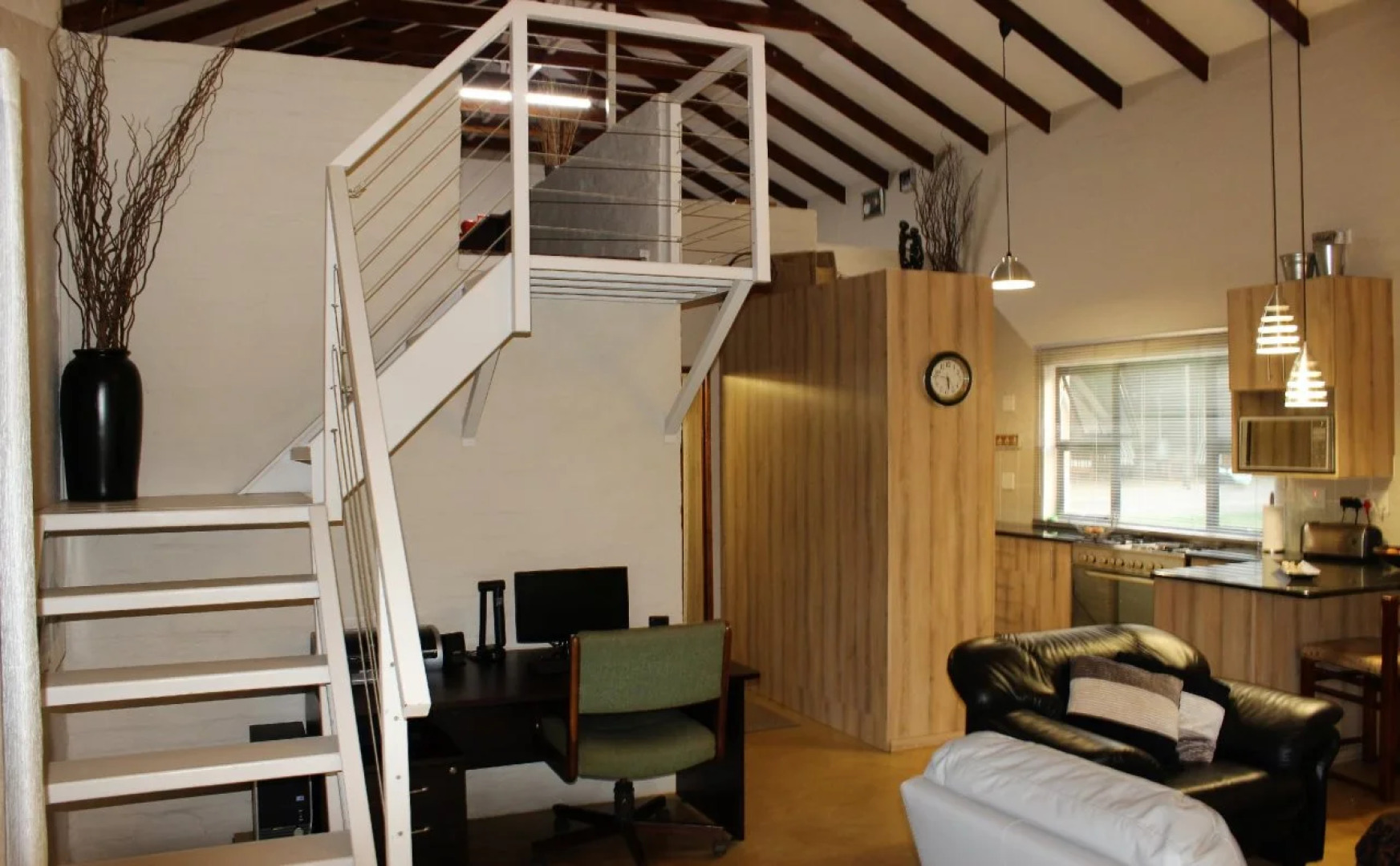 Ibis Way Guest House