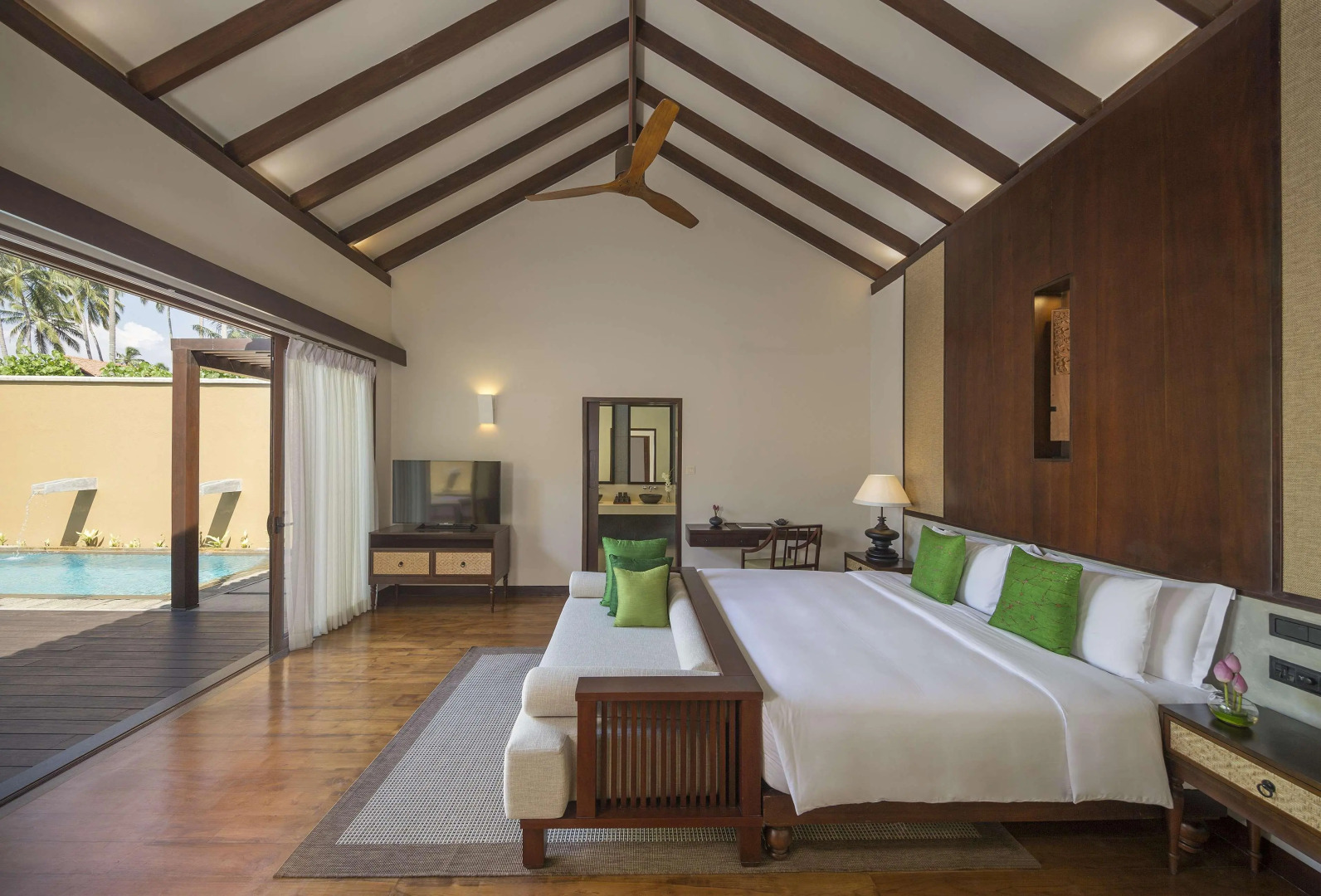 Курортный отель Anantara Kalutara Resort