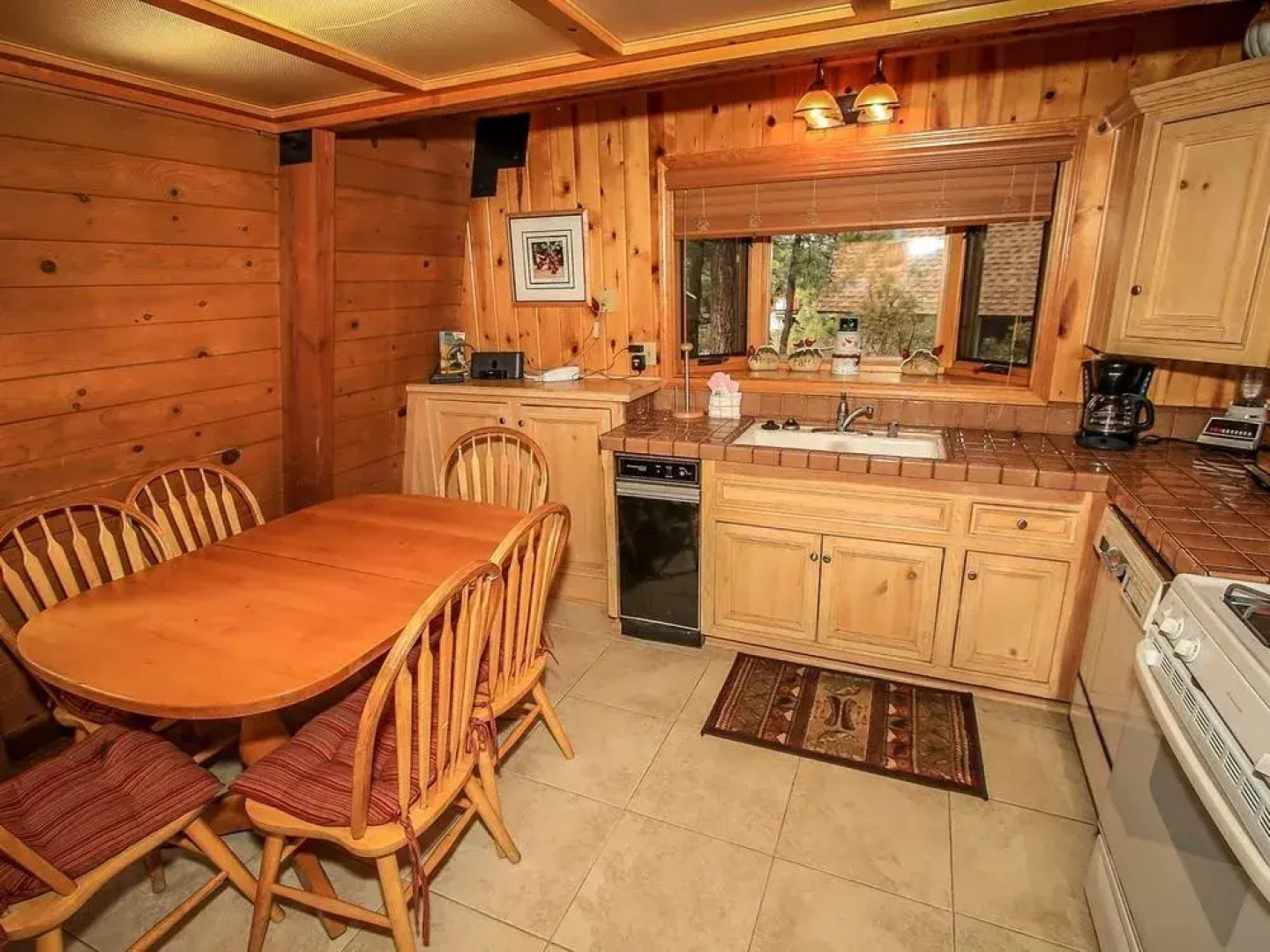 Summit Paradise 845 by RedAwning