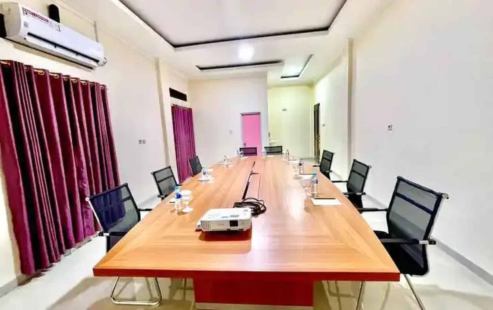 Elohim Budget Hotel Sentani Papua
