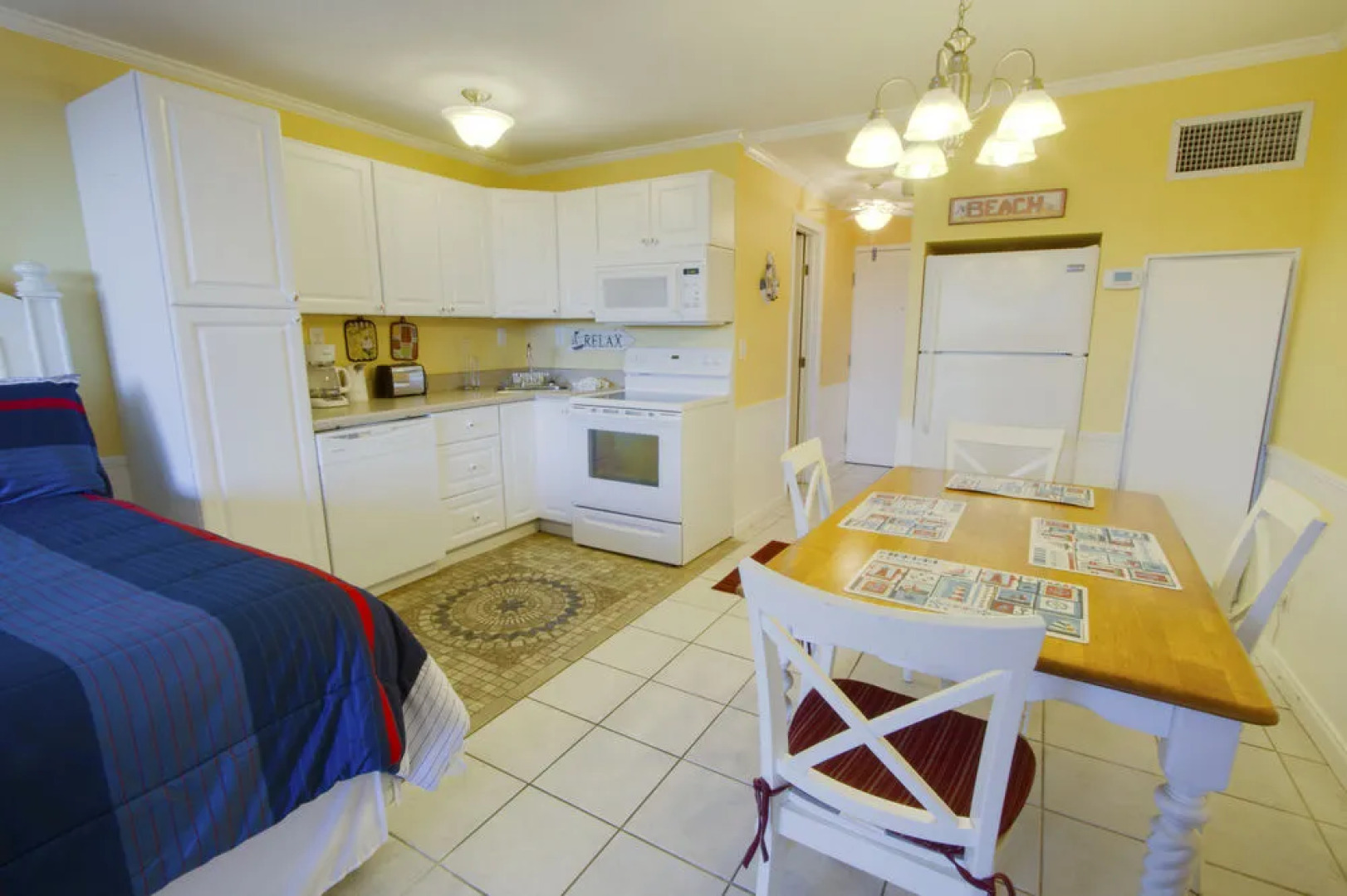 Top of the Gulf by Emerald View Management