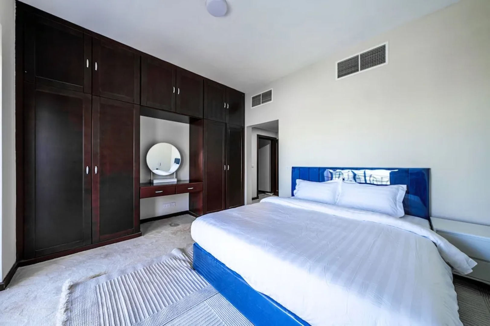 Mabaat - Marina 4 - 536