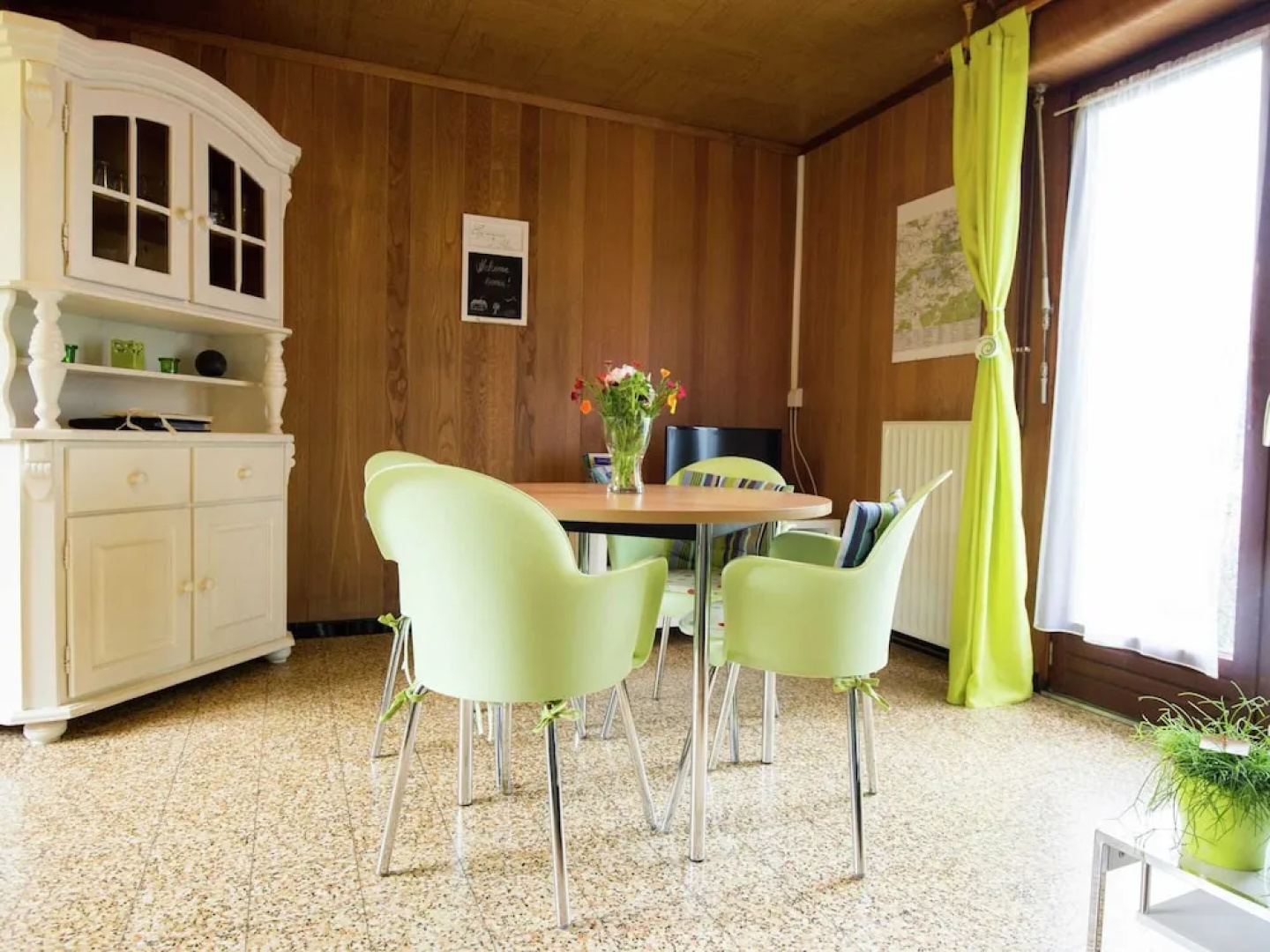 Holiday Home in Froidchapelle With Garden