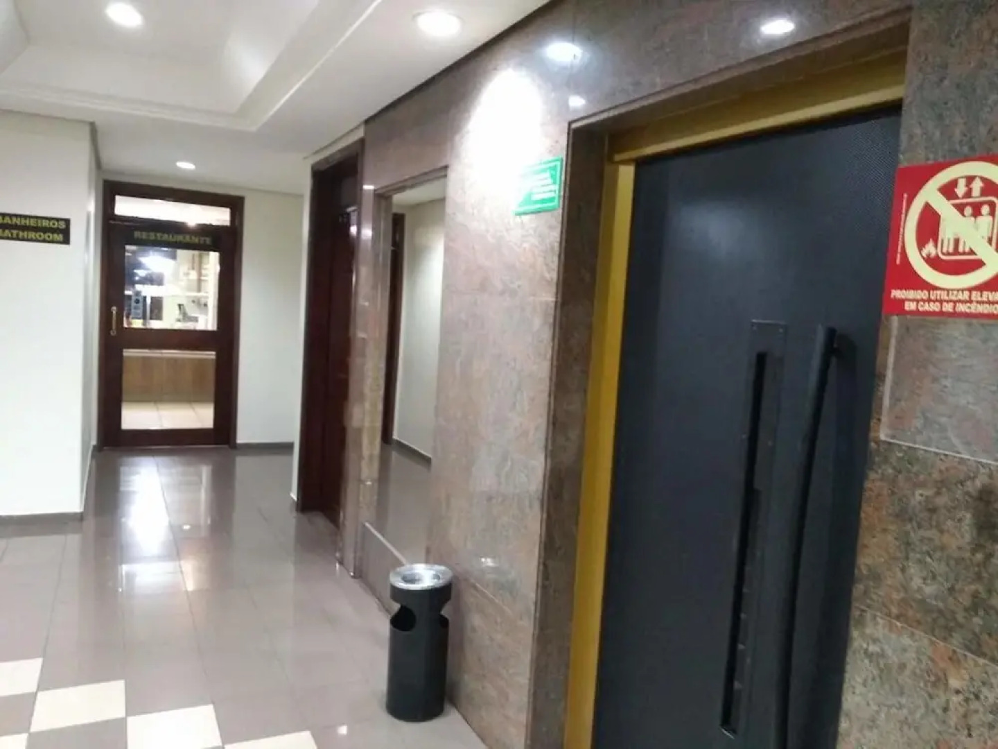 Victoria Plaza Hotel