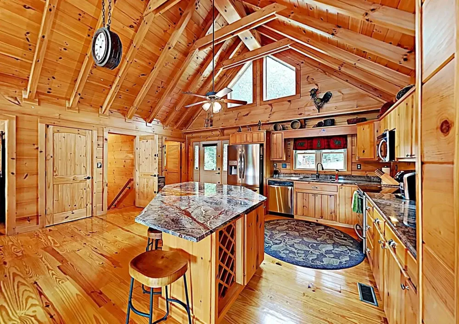 New Listing! Lakefront Log W/ Large Balcony 3 Bedroom Home