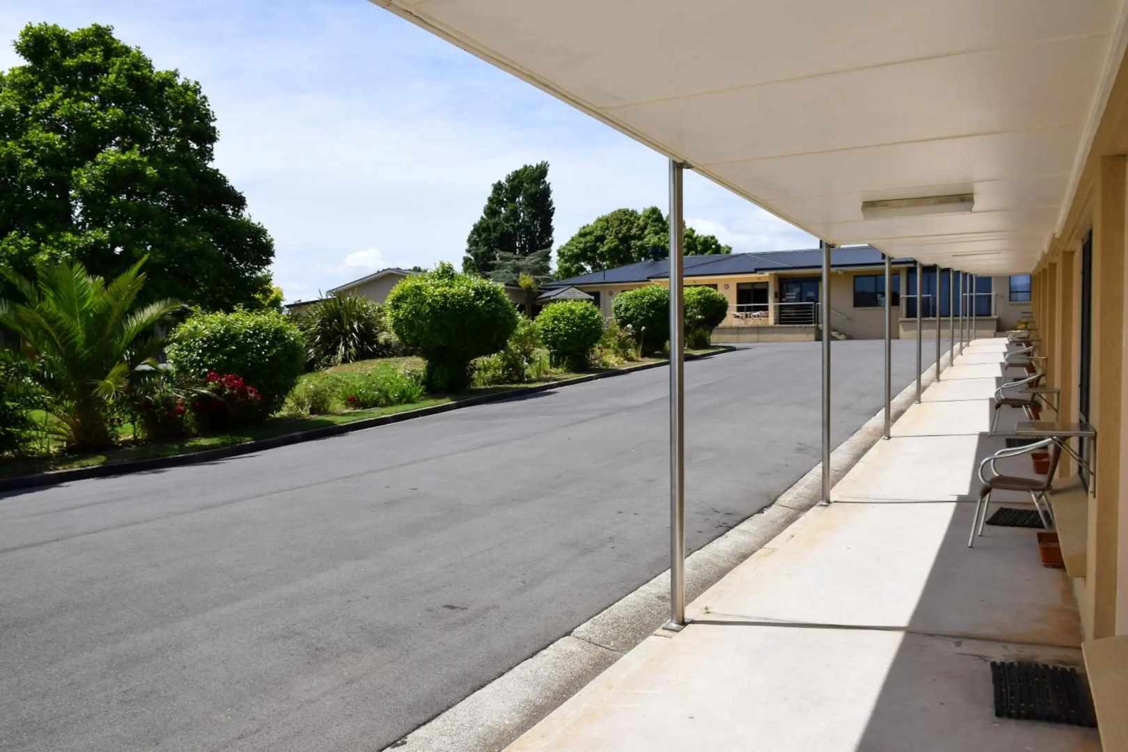 Beachway Motel & Restaurant