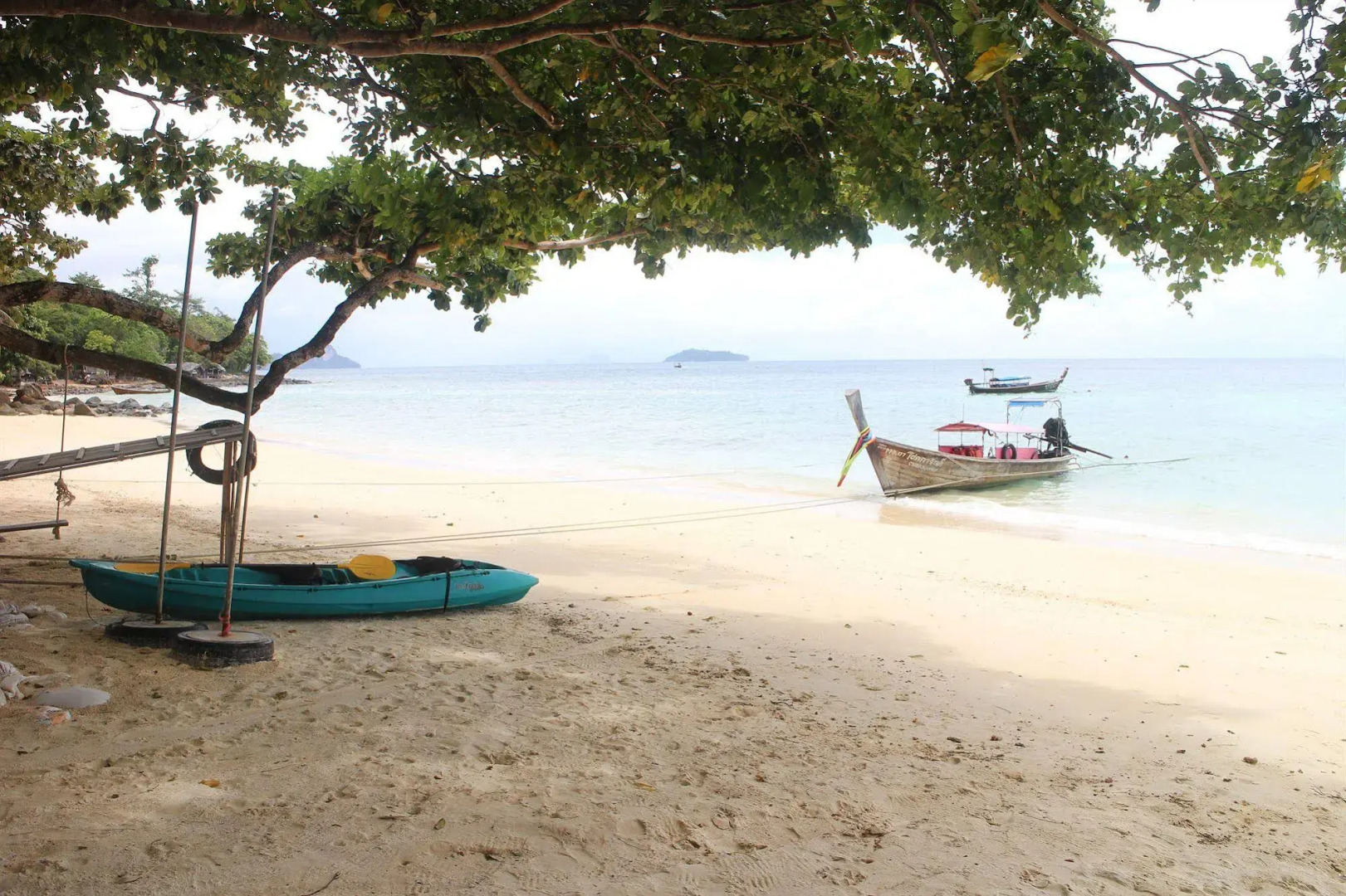 Phi Phi Relax Beach Resort