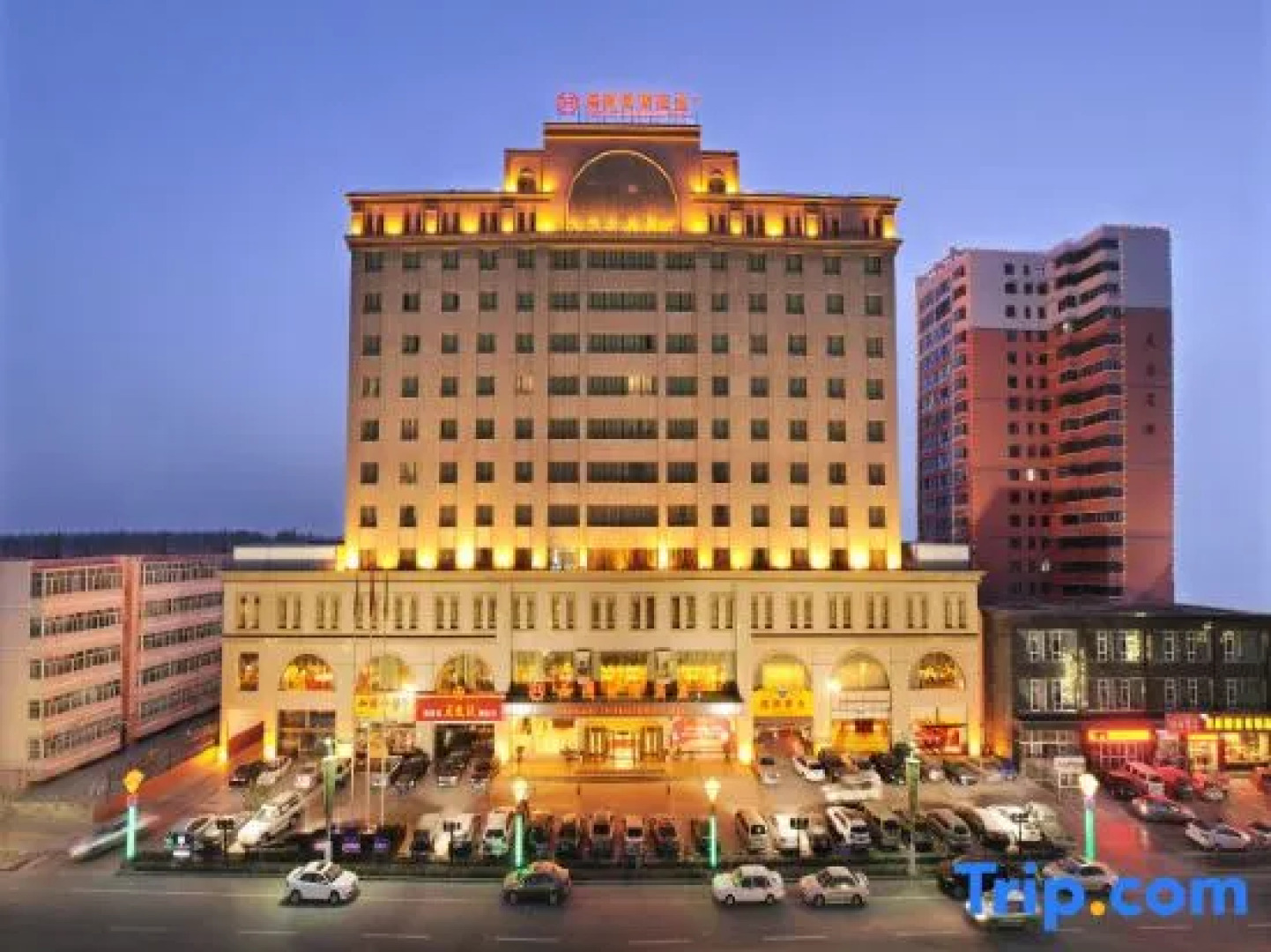 West Lake Yindu International Hotel - Hetian