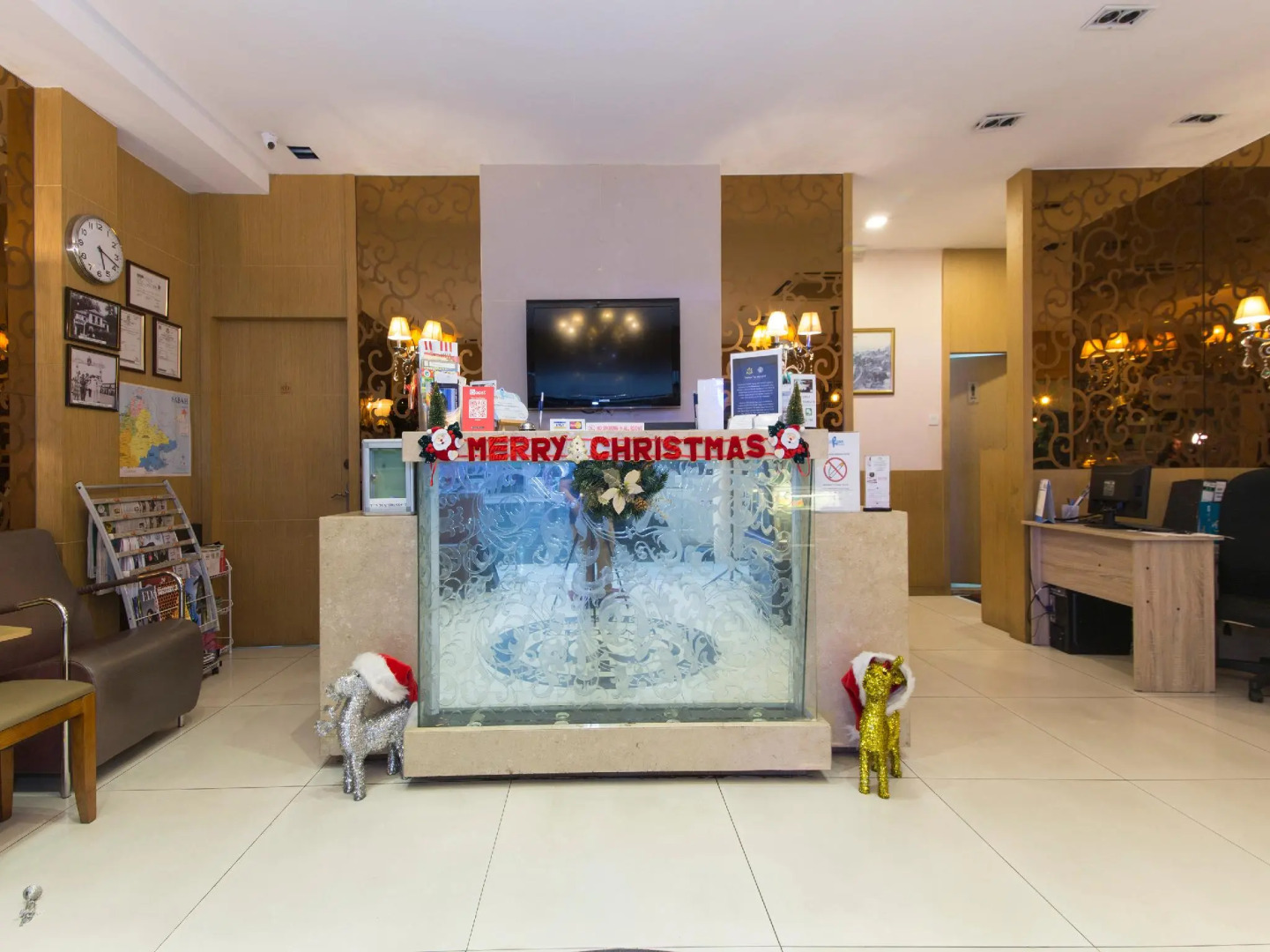 The Crown Borneo Hotel