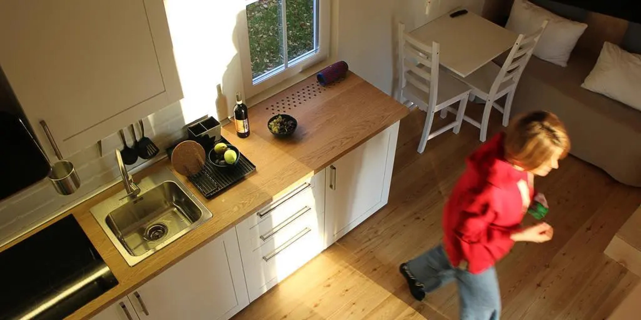 Белые аллеи