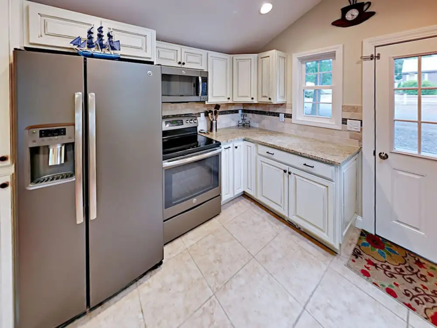 56 S Yarmouth Rd Home 3 Bedrooms 2 Bathrooms Home