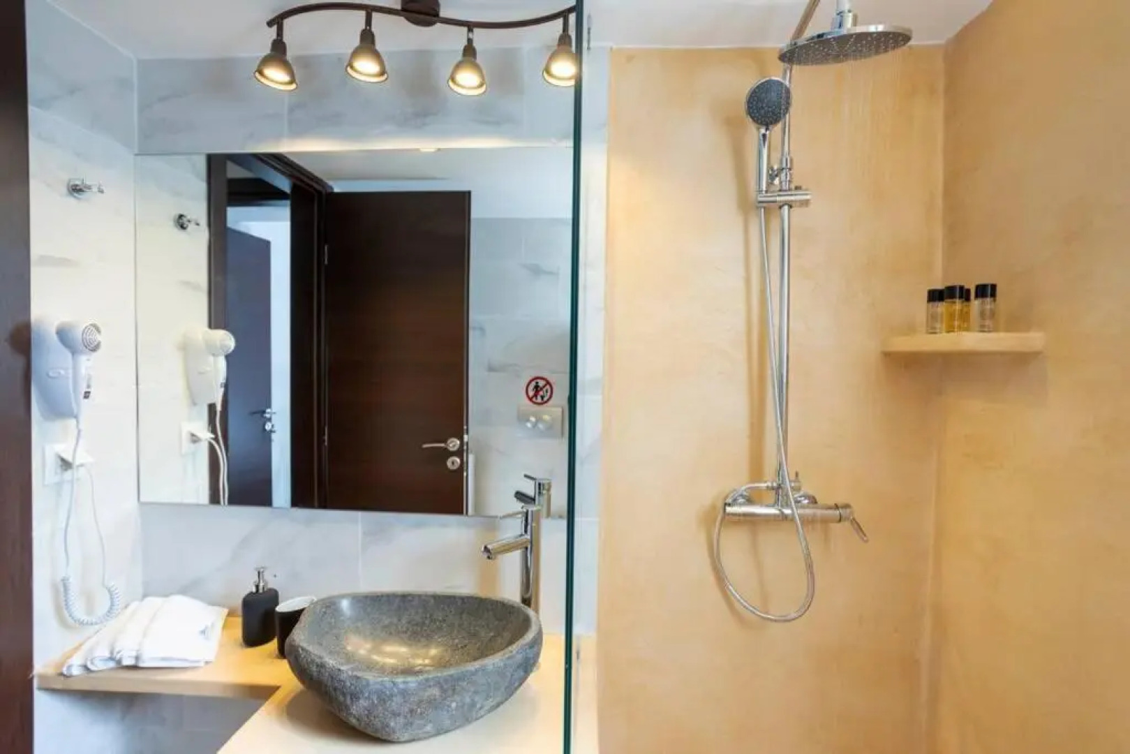 AthensBlues Flisvos 2 Bedroom Flat