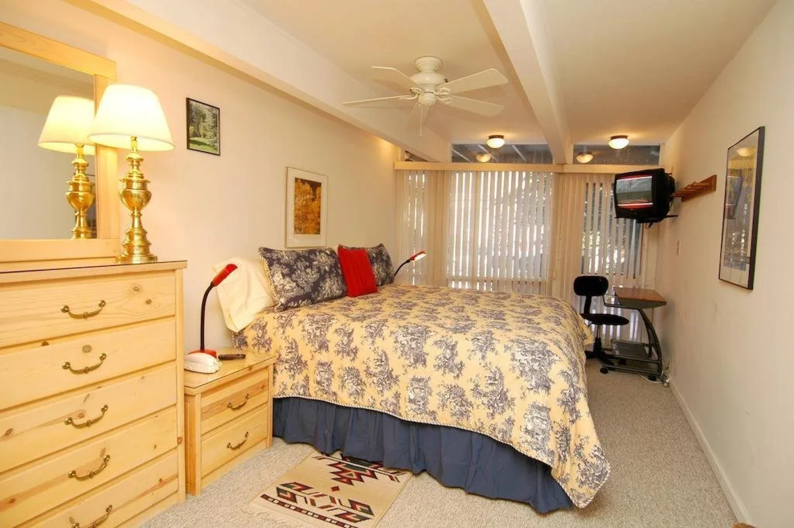 Frias Properties of Aspen