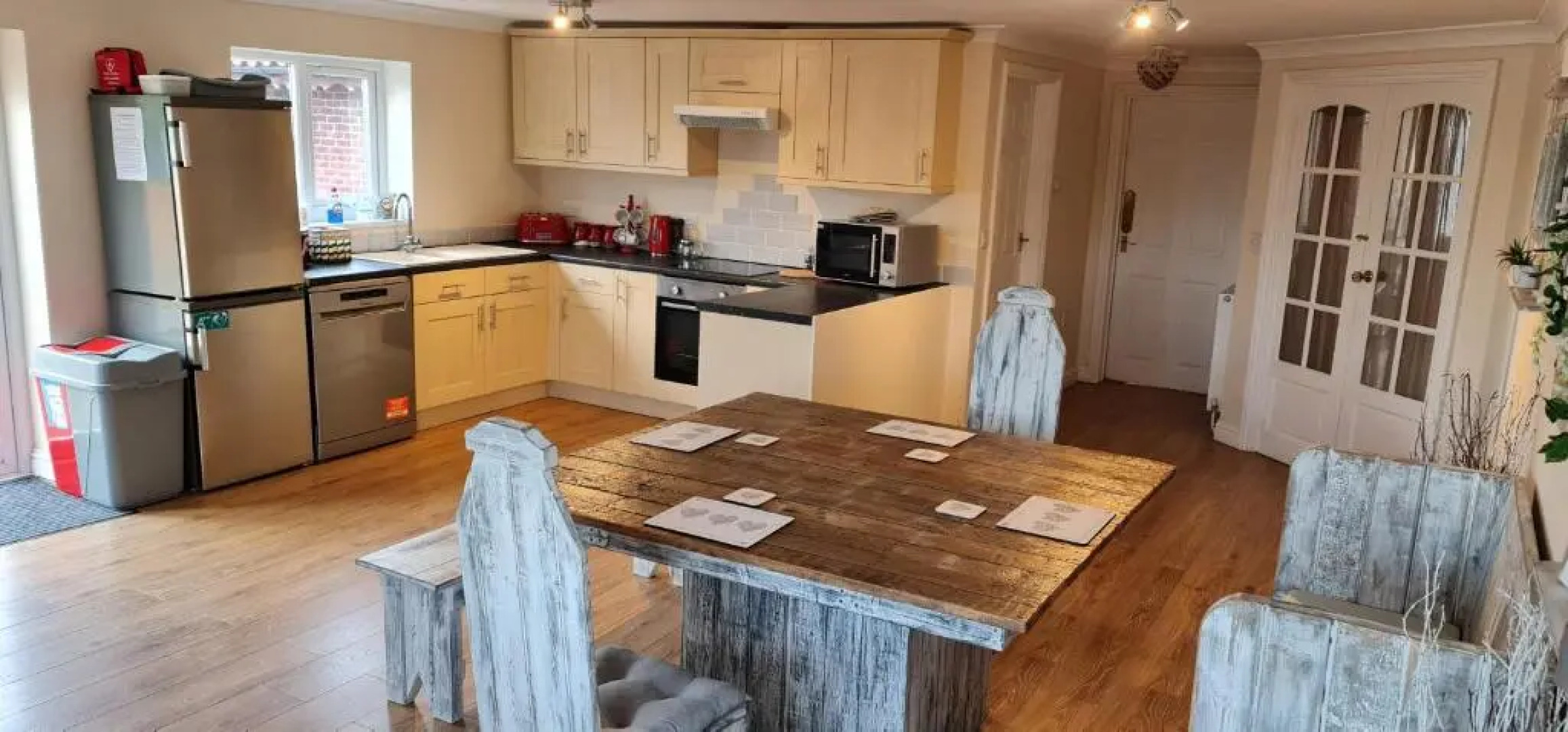 Sherwood Bungalow 3 Bedroom Entire Property