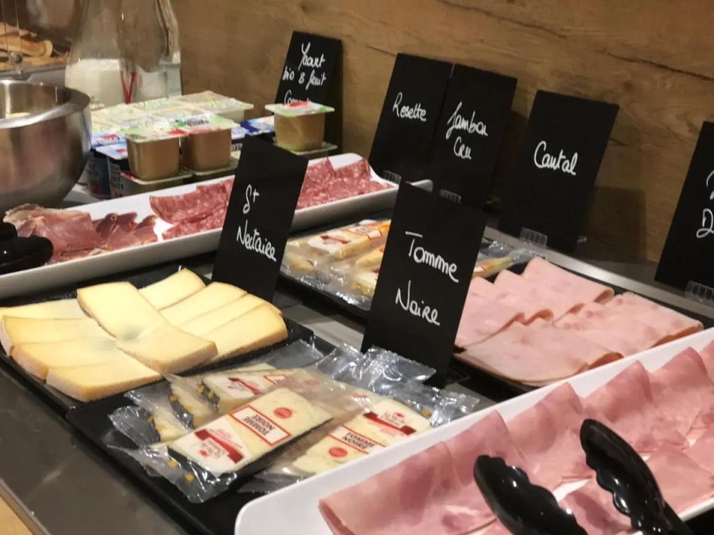 Kyriad Aix Les Milles - Plan de Campagne