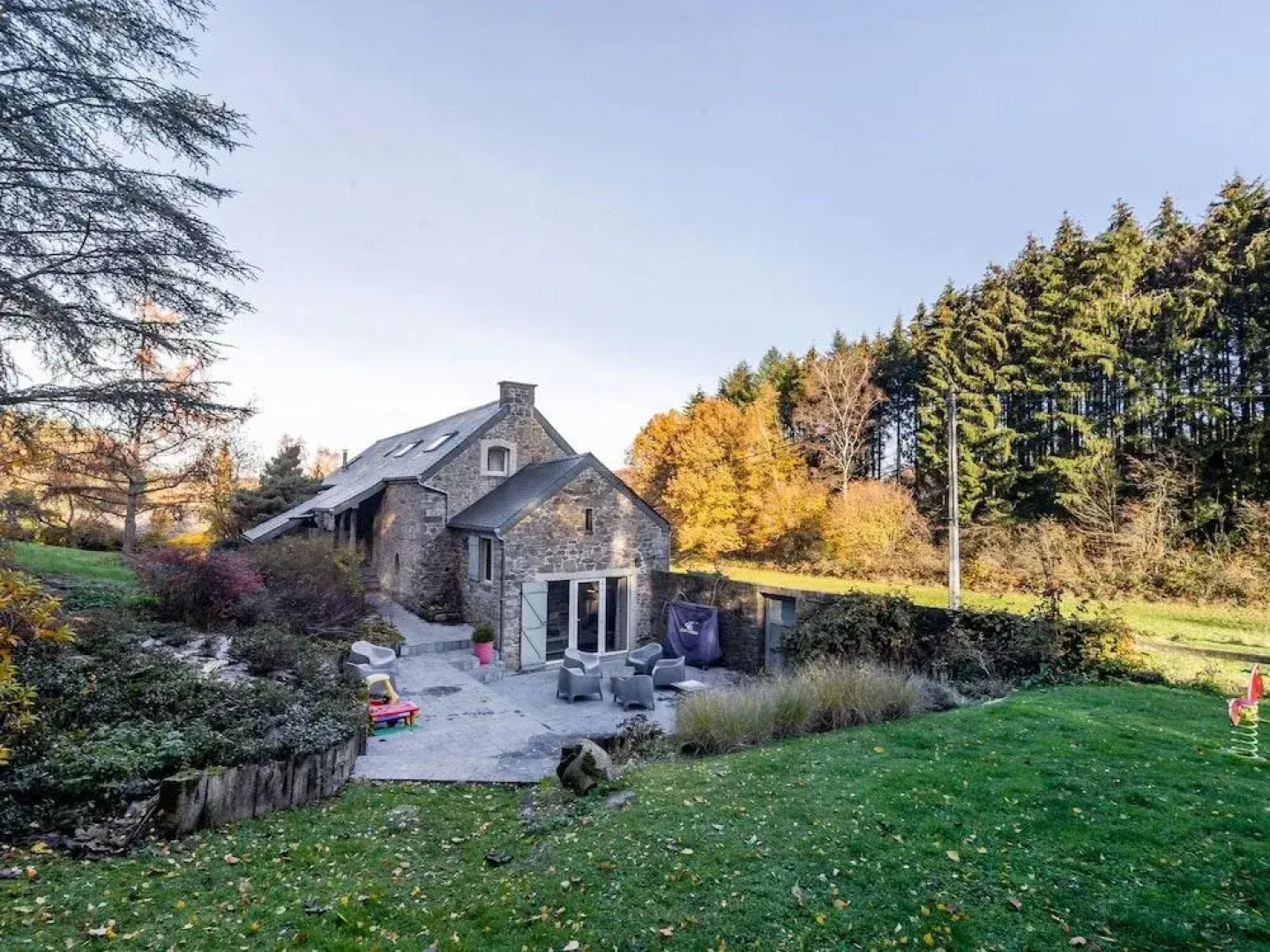 Luxurious Farmhouse near Forest in Anhee