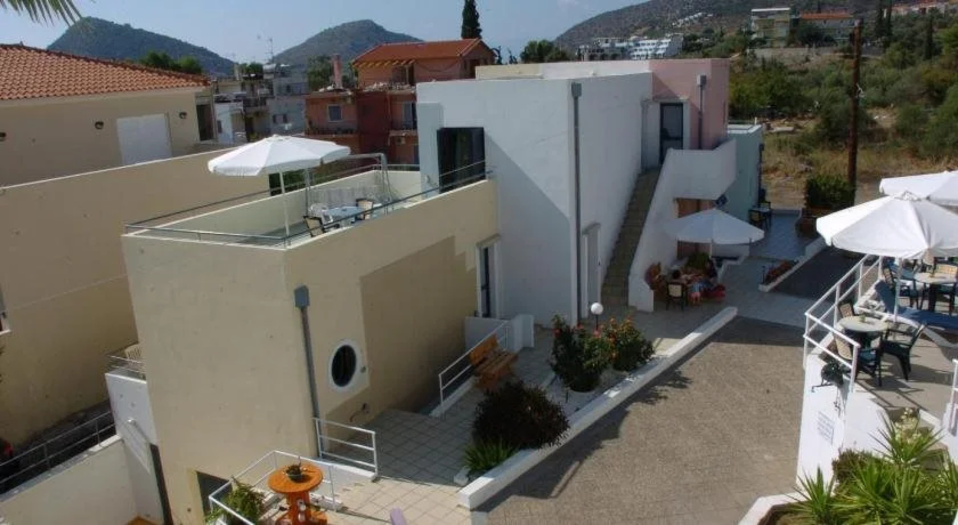 Blue Sky Hotel Apartments