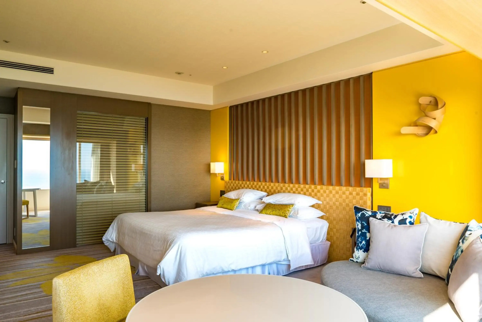 Phoenix Seagaia Ocean Tower