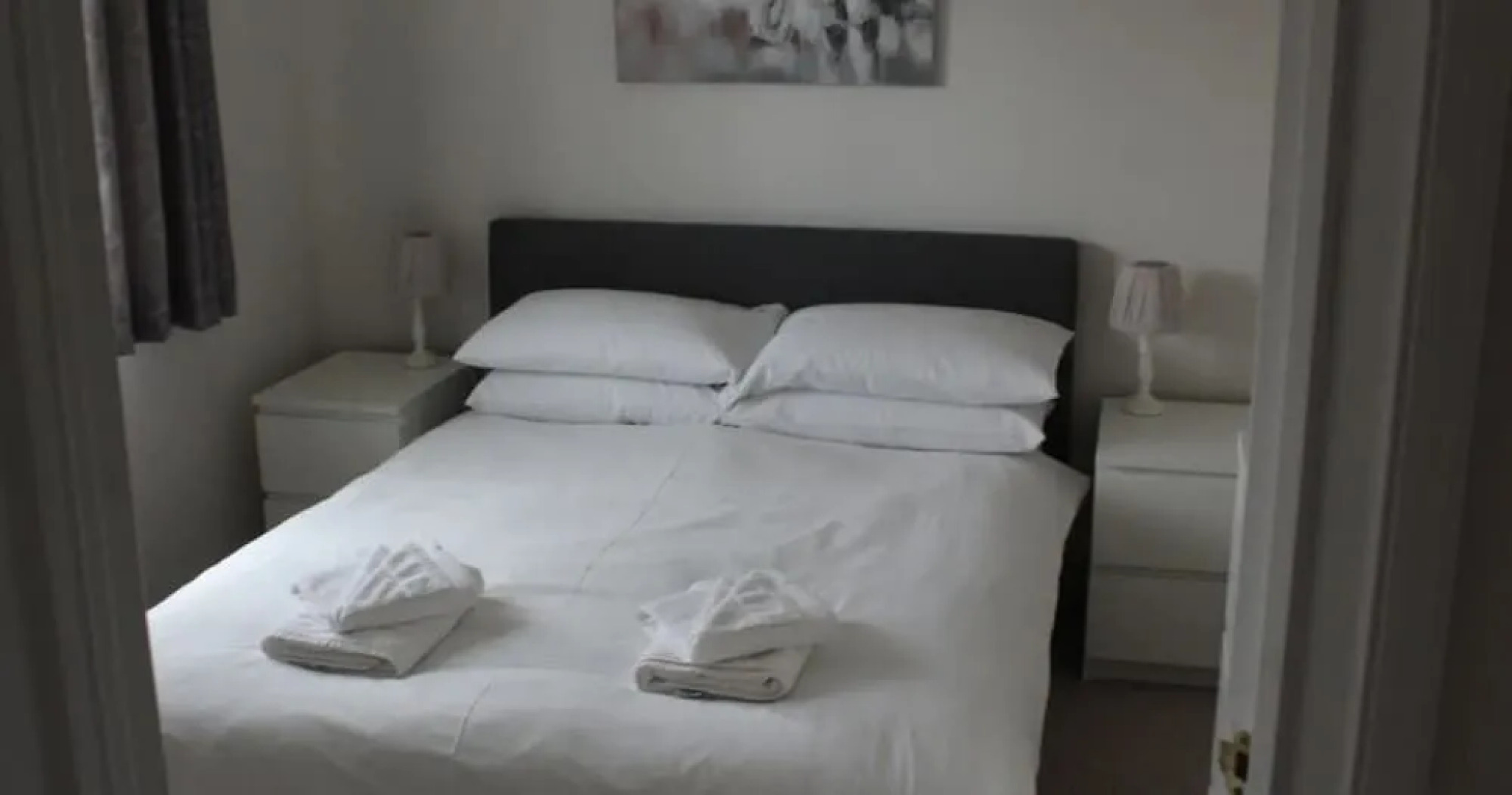 Dog Friendly - 4 Bed House - Sleeps 10 - Pool Table