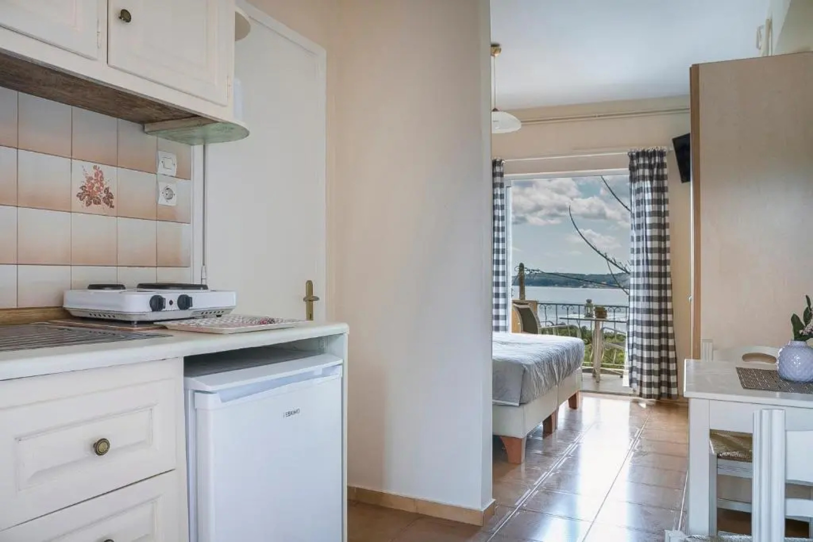 Panorama Fanari Studios & Apartments