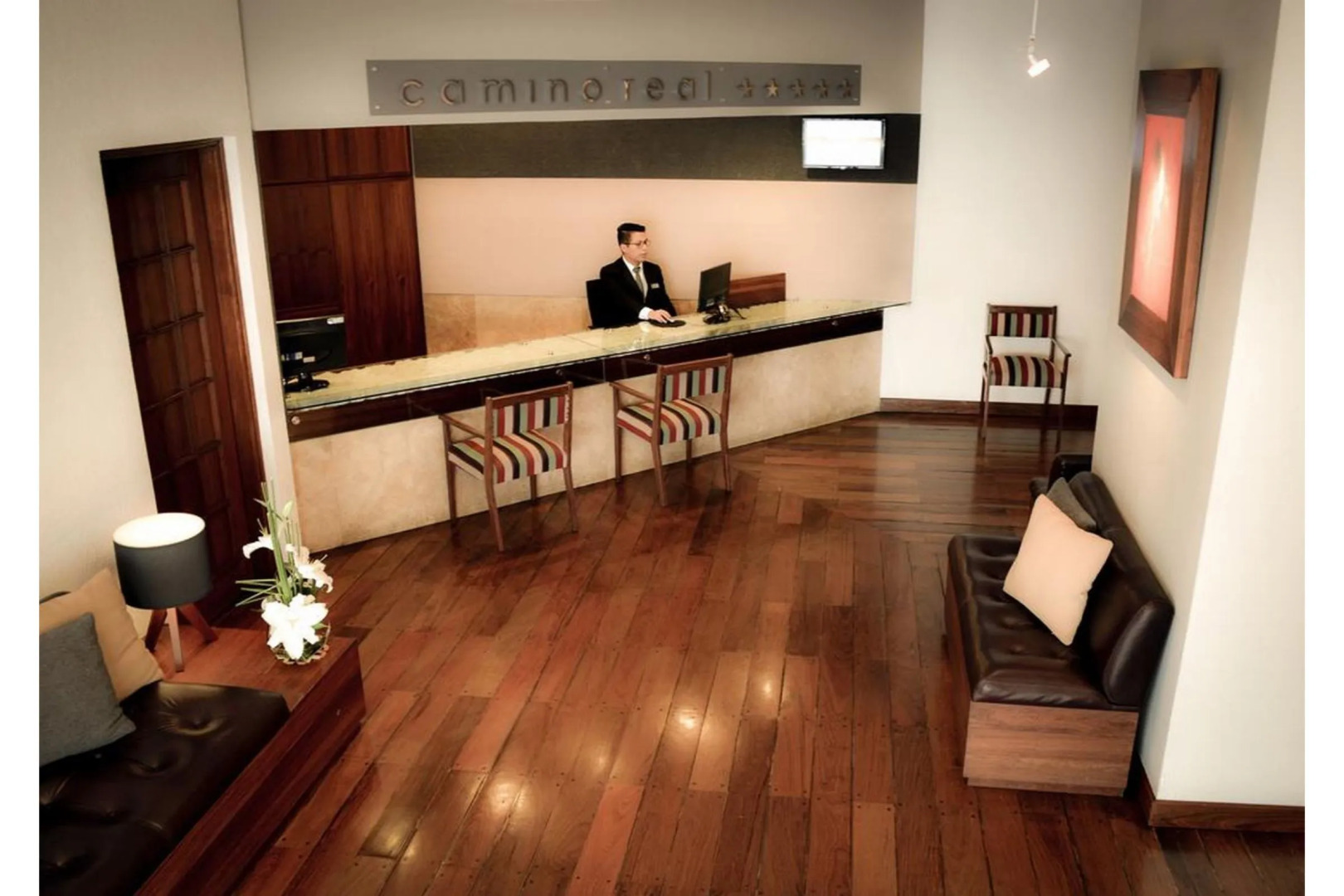 Camino Real Aparthotel, Downtown