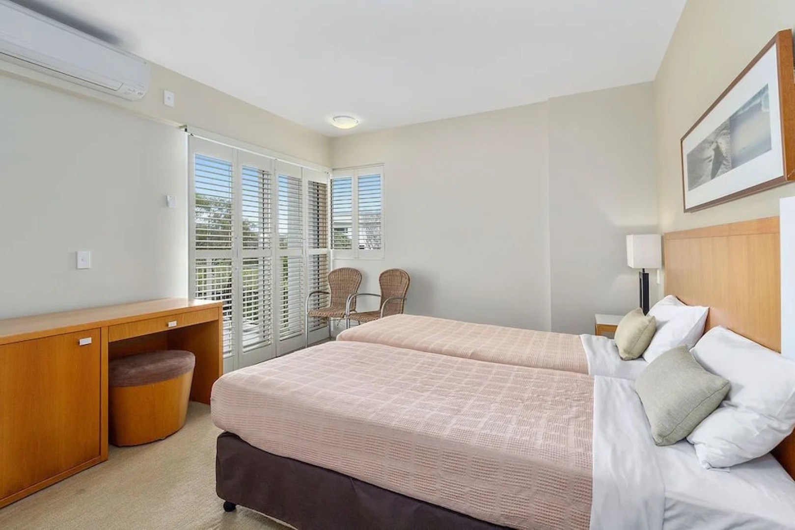 Resort On The Beach 6126-27